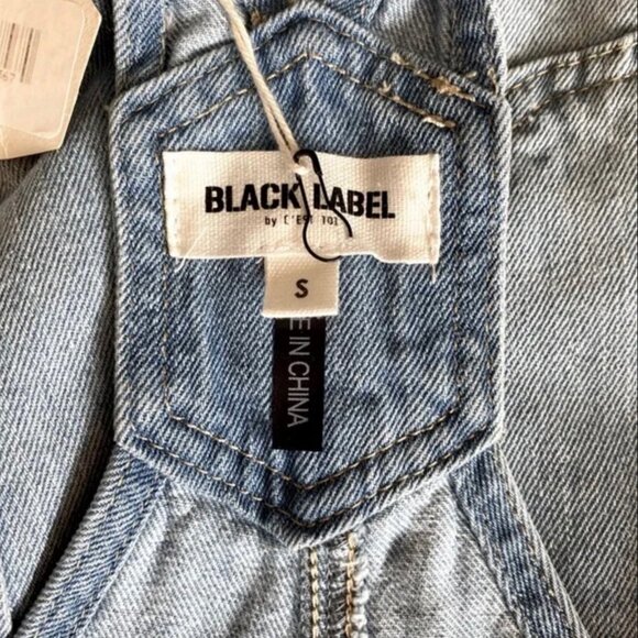 NWT Black Label light wash distressed women's overalls. Size S - Picture 9 of 15